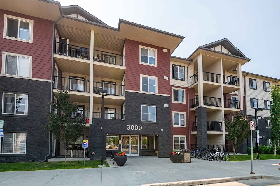 Calgary 1 bedroom Condo Unit for rent. Property photo: 684192-1