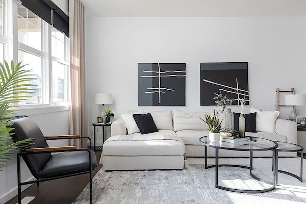 Edmonton 3 bedrooms Main Floor for rent. Property photo: 684272-2