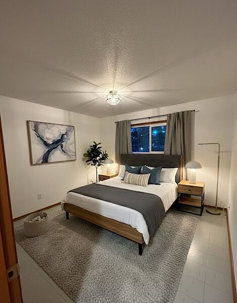 Calgary 2 bedrooms Duplex for rent. Property photo: 684302-2