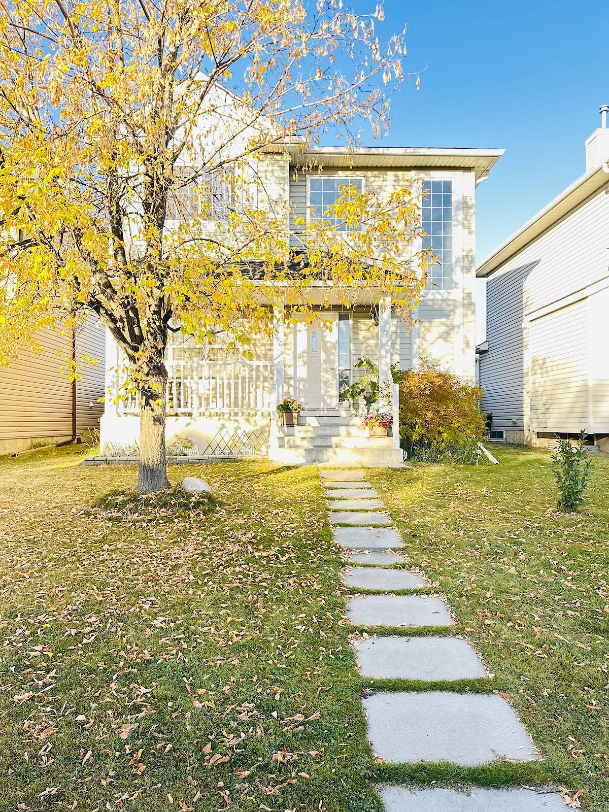 Calgary 3 + Den bedrooms House for rent. Property photo: 684369-1