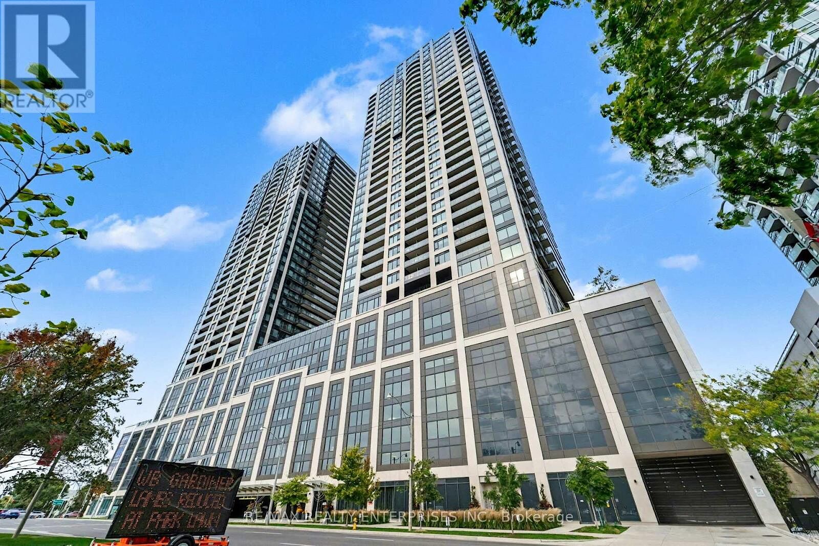 Toronto 1 bedroom Apartment for rent. Property photo: 684370-1