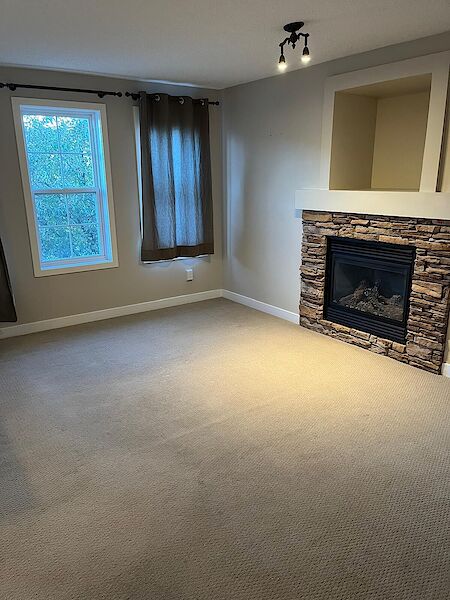 Calgary 4 bedrooms House for rent. Property photo: 684538-3