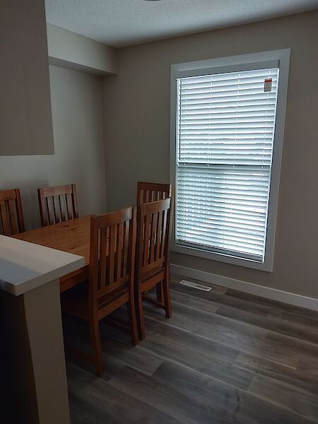 Calgary 3 bedrooms Townhouse for rent. Property photo: 684574-3