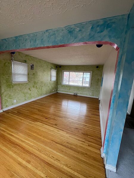   bedrooms  for rent. Property photo: 684578-2