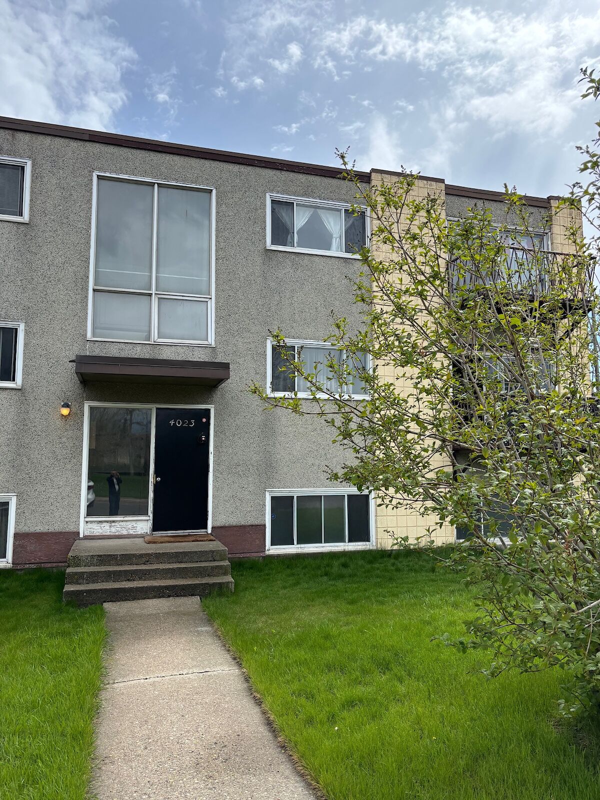 Calgary 1 bedroom Other for rent. Property photo: 684619-1