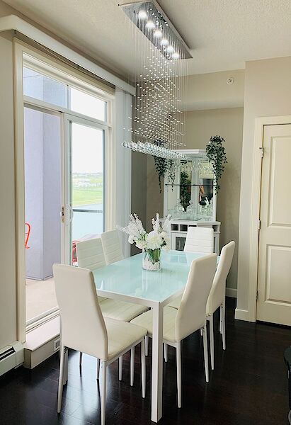 Calgary 2 bedrooms Condo Unit for rent. Property photo: 684705-2