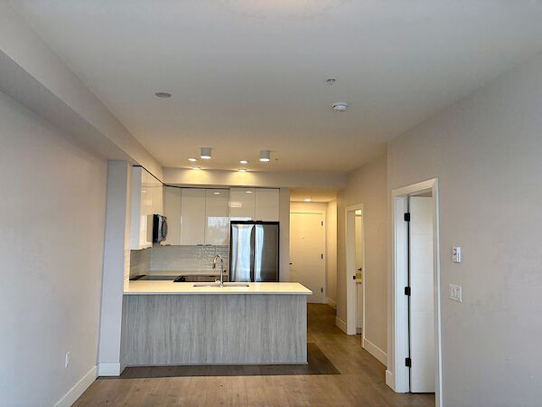 Langley 1 bedroom Condo Unit for rent. Property photo: 684752-3