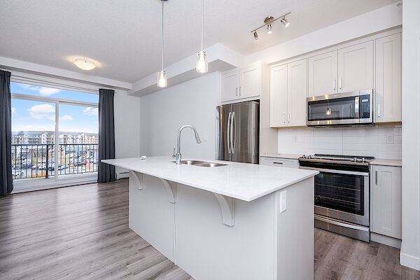 Calgary 2 bedrooms Condo Unit for rent. Property photo: 684765-3