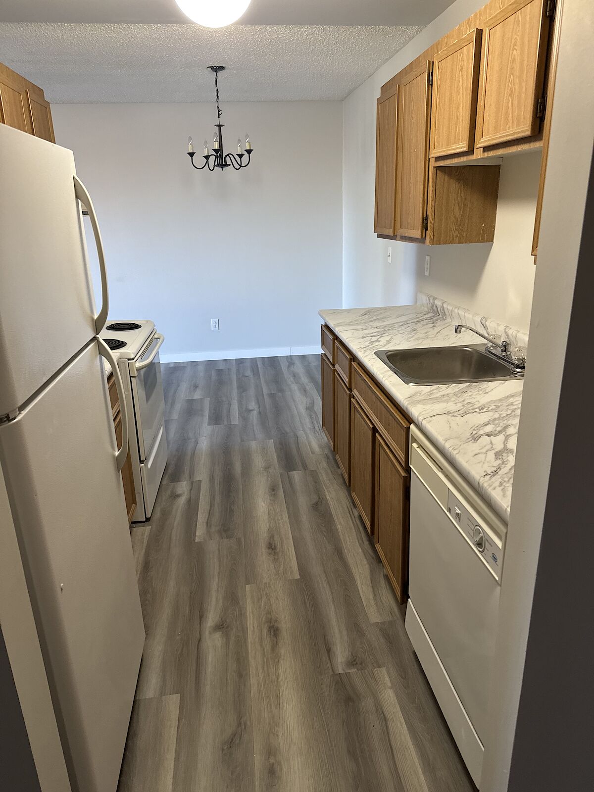 Stony Plain 3 bedrooms Apartment for rent. Property photo: 684873-1