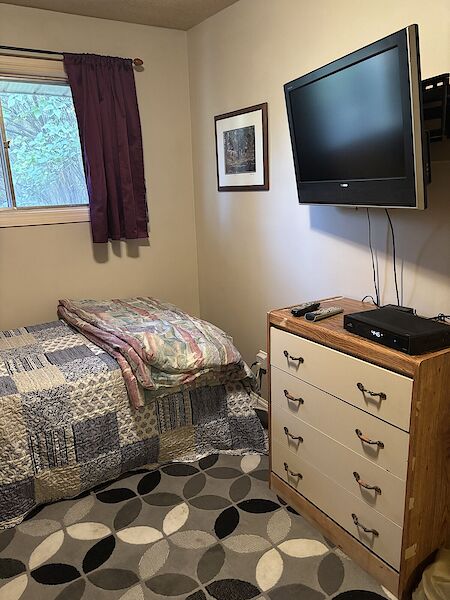 Calgary 1 bedroom House for rent. Property photo: 684883-2