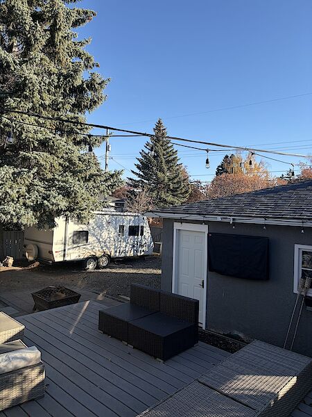 Calgary 2 bedrooms Basement for rent. Property photo: 684920-3