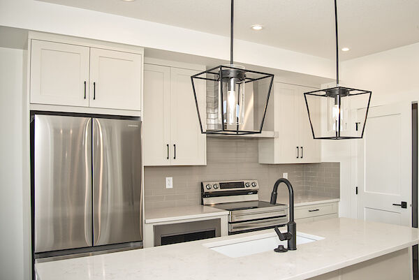 Calgary 2 bedrooms Condo Unit for rent. Property photo: 685081-2