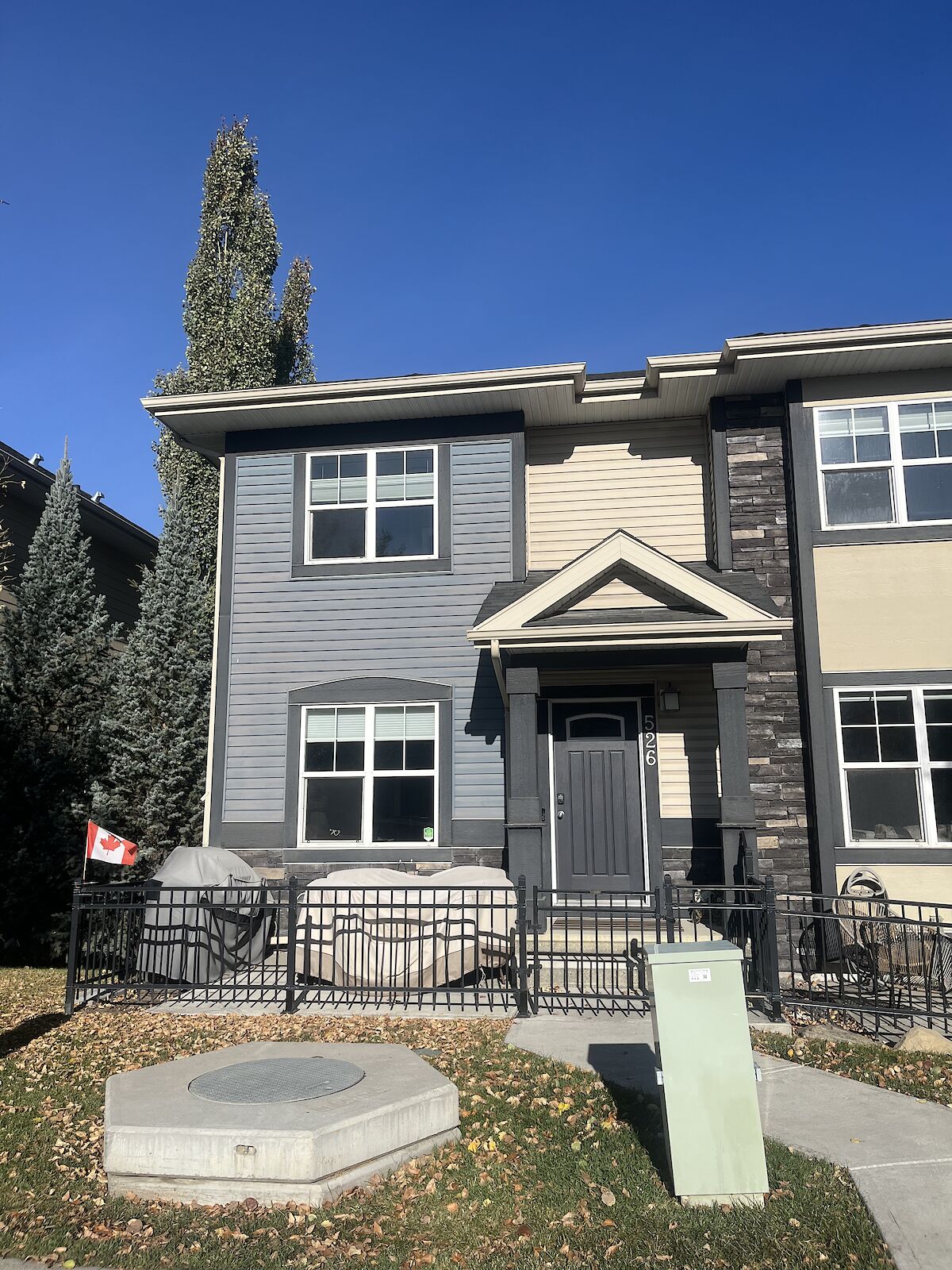 Calgary 2 bedrooms Townhouse for rent. Property photo: 685138-1