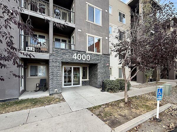 Airdrie 1 bedroom Condo Unit for rent. Property photo: 685300-2