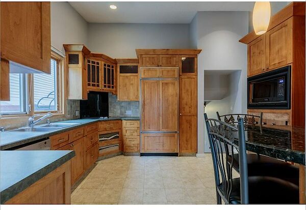 Calgary 3 bedrooms Main Floor for rent. Property photo: 685453-2