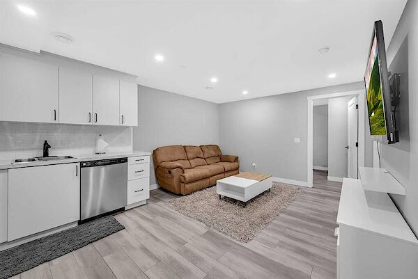 Calgary 1 bedroom Basement for rent. Property photo: 685539-3