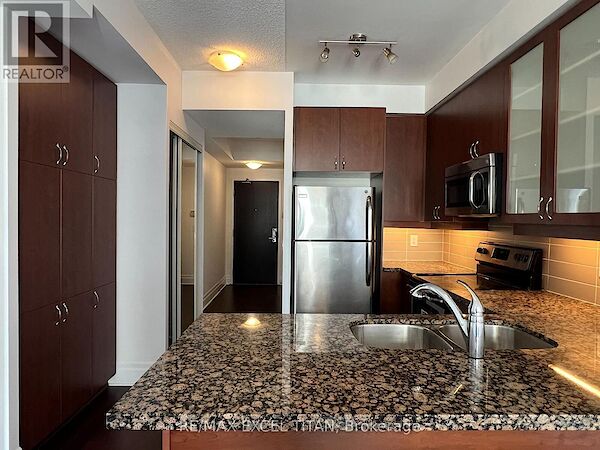 Markham 1 bedroom Apartment for rent. Property photo: 685613-2