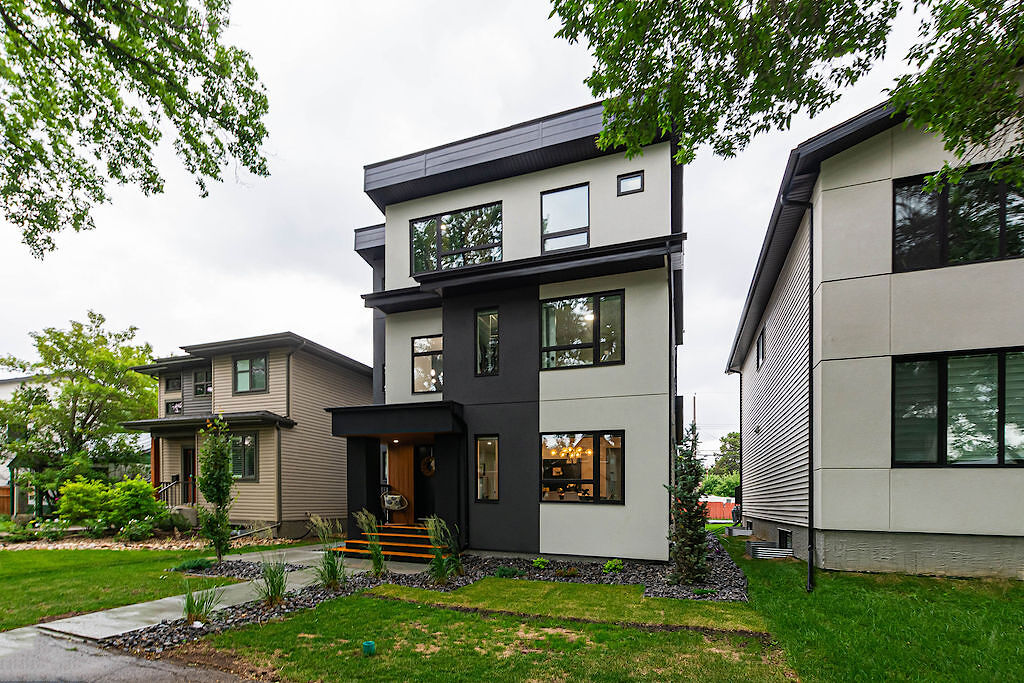 Edmonton 3 + Den bedrooms House for rent. Property photo: 685656-1