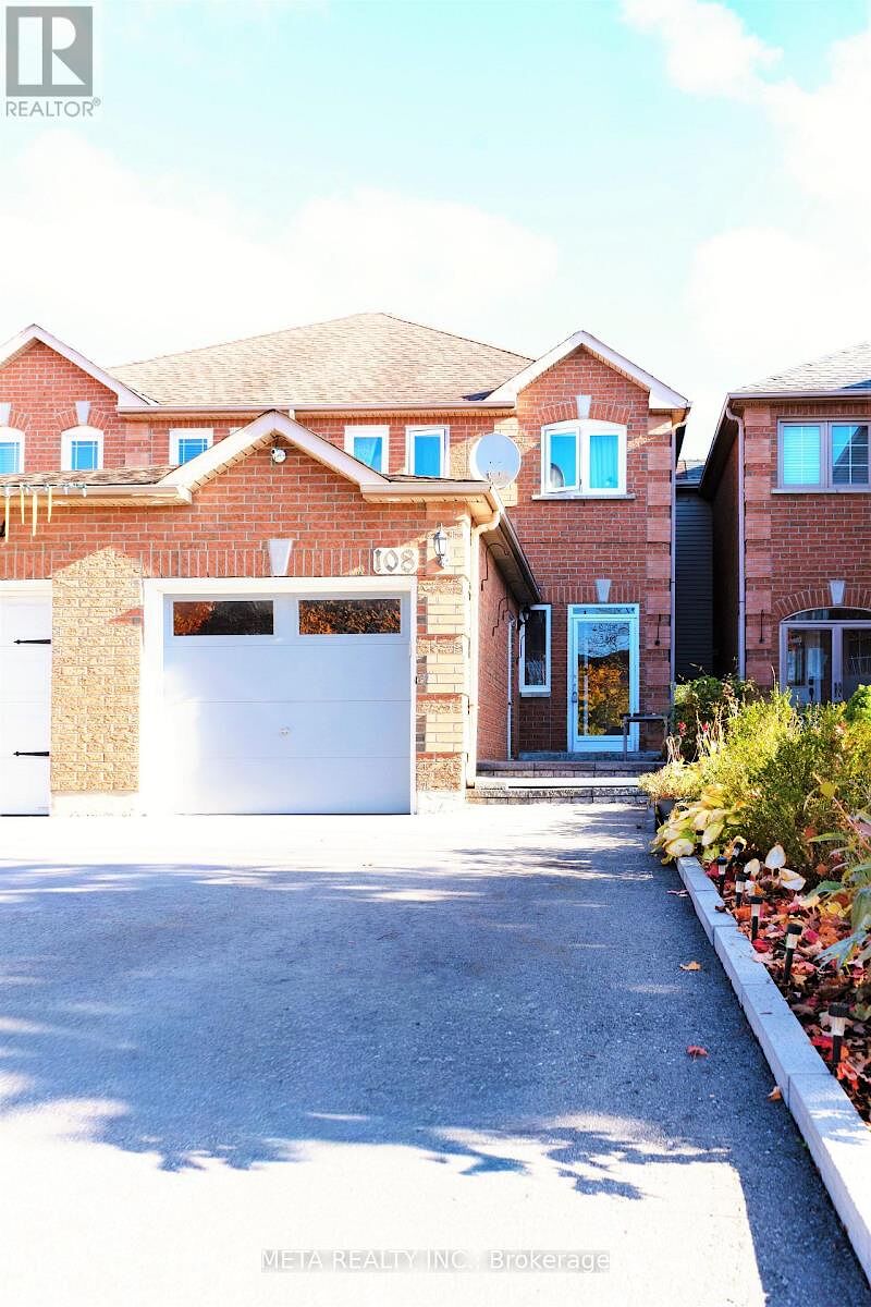 Brampton 4 bedrooms House for rent. Property photo: 685728-1