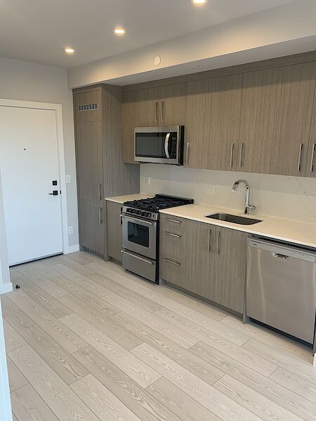 Calgary 1 bedroom Condo Unit for rent. Property photo: 685894-3