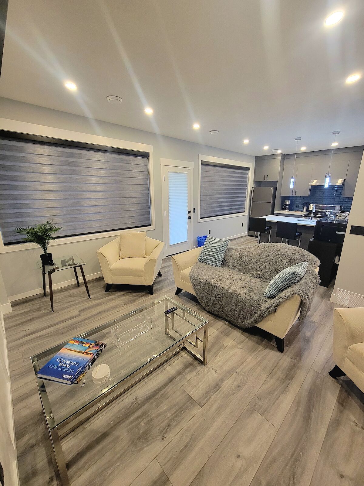 Edmonton 1 bedroom Basement for rent. Property photo: 685961-1