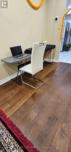 Mississauga 3 bedrooms House for rent. Property photo: 685963-3