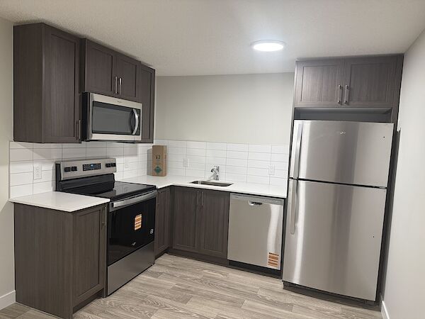 Calgary 2 bedrooms Basement for rent. Property photo: 686064-2