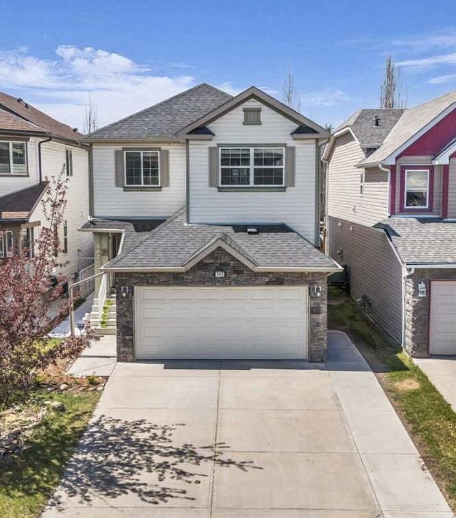 Calgary 4 bedrooms House for rent. Property photo: 686198-1