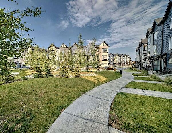 Calgary 3 bedrooms Townhouse for rent. Property photo: 686333-3