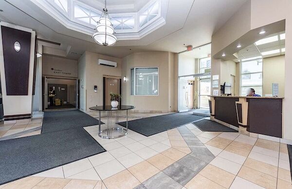 Calgary 2 bedrooms Condo Unit for rent. Property photo: 686599-2