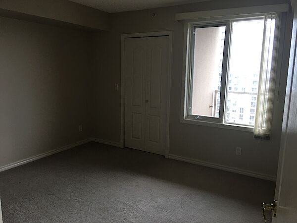 Edmonton 2 bedrooms Condo Unit for rent. Property photo: 686602-3
