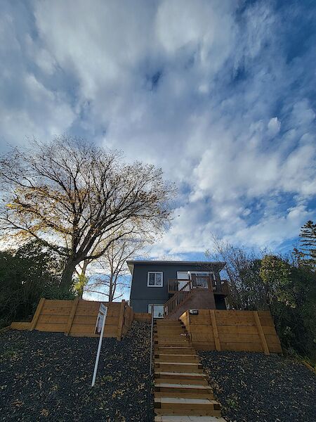 Calgary 2 bedrooms Basement for rent. Property photo: 686810-2