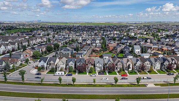 Calgary 3 bedrooms House for rent. Property photo: 686886-2