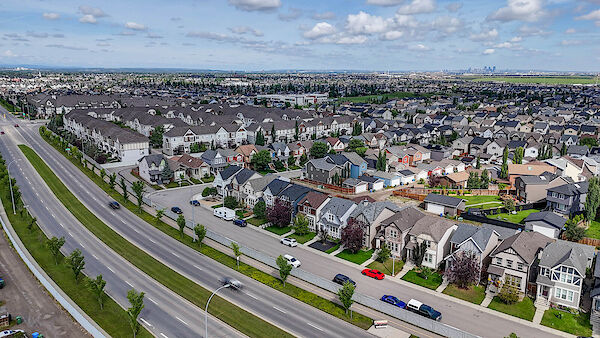 Calgary 3 bedrooms House for rent. Property photo: 686886-3