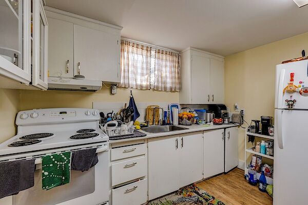 Calgary 2 bedrooms Basement for rent. Property photo: 686934-3