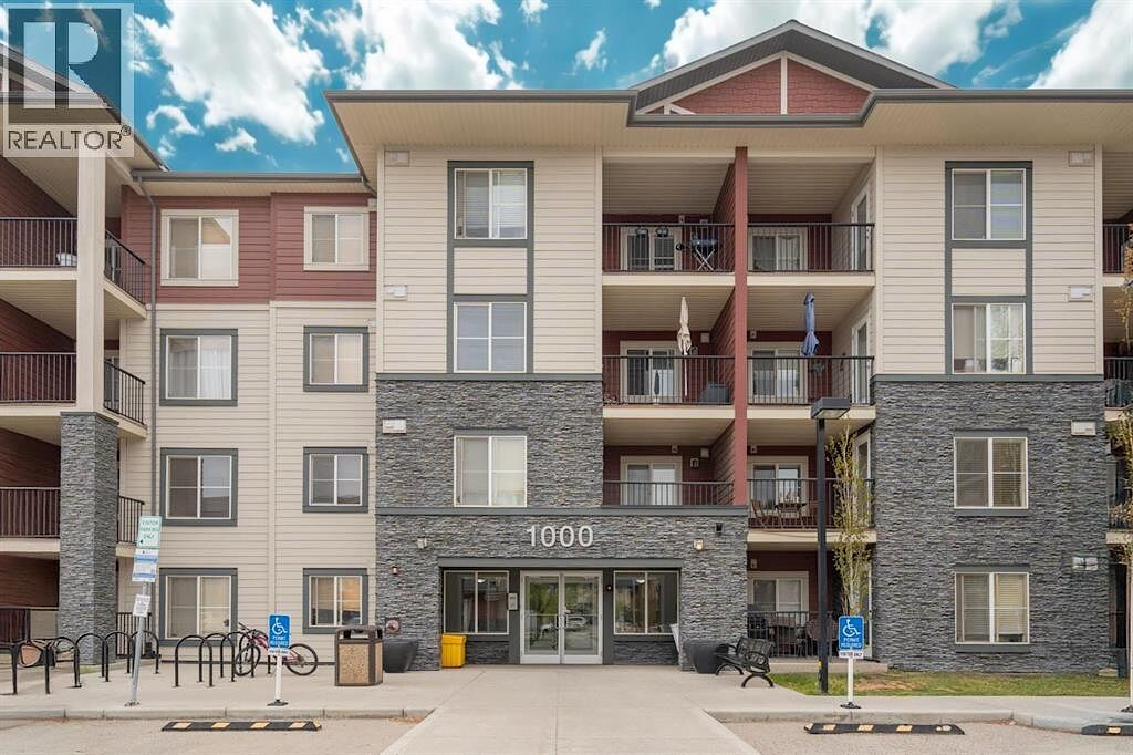Calgary 2 bedrooms Condo Unit for rent. Property photo: 686939-1