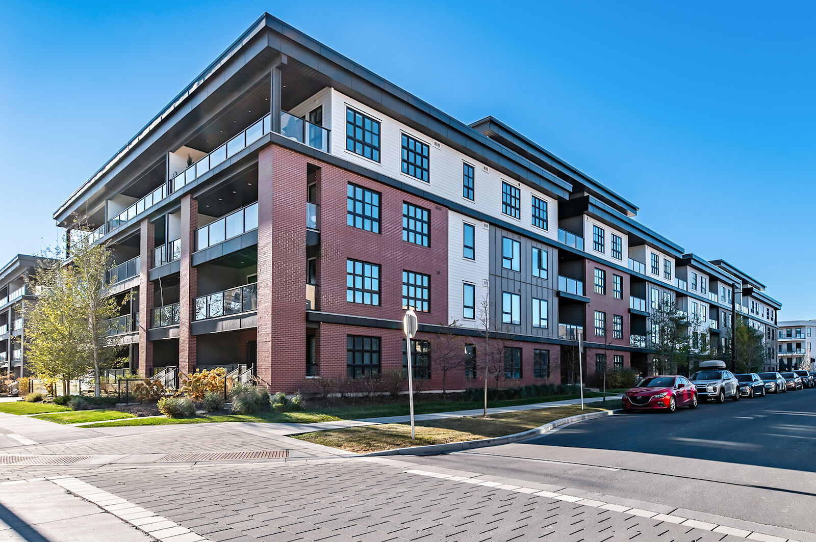 Calgary 2 bedrooms Condo Unit for rent. Property photo: 687106-1