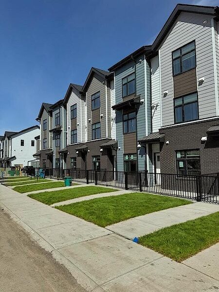 Calgary 1 bedroom Townhouse for rent. Property photo: 687116-2