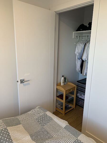 Calgary 1 bedroom Condo Unit for rent. Property photo: 687119-2