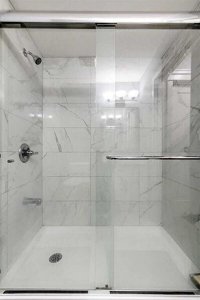 Calgary 4 bedrooms House for rent. Property photo: 687125-2