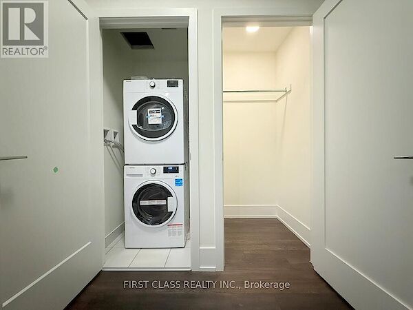 Toronto 2 bedrooms Apartment for rent. Property photo: 687198-3