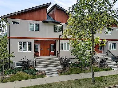 Edmonton 4 bedrooms Townhouse for rent. Property photo: 687216-3