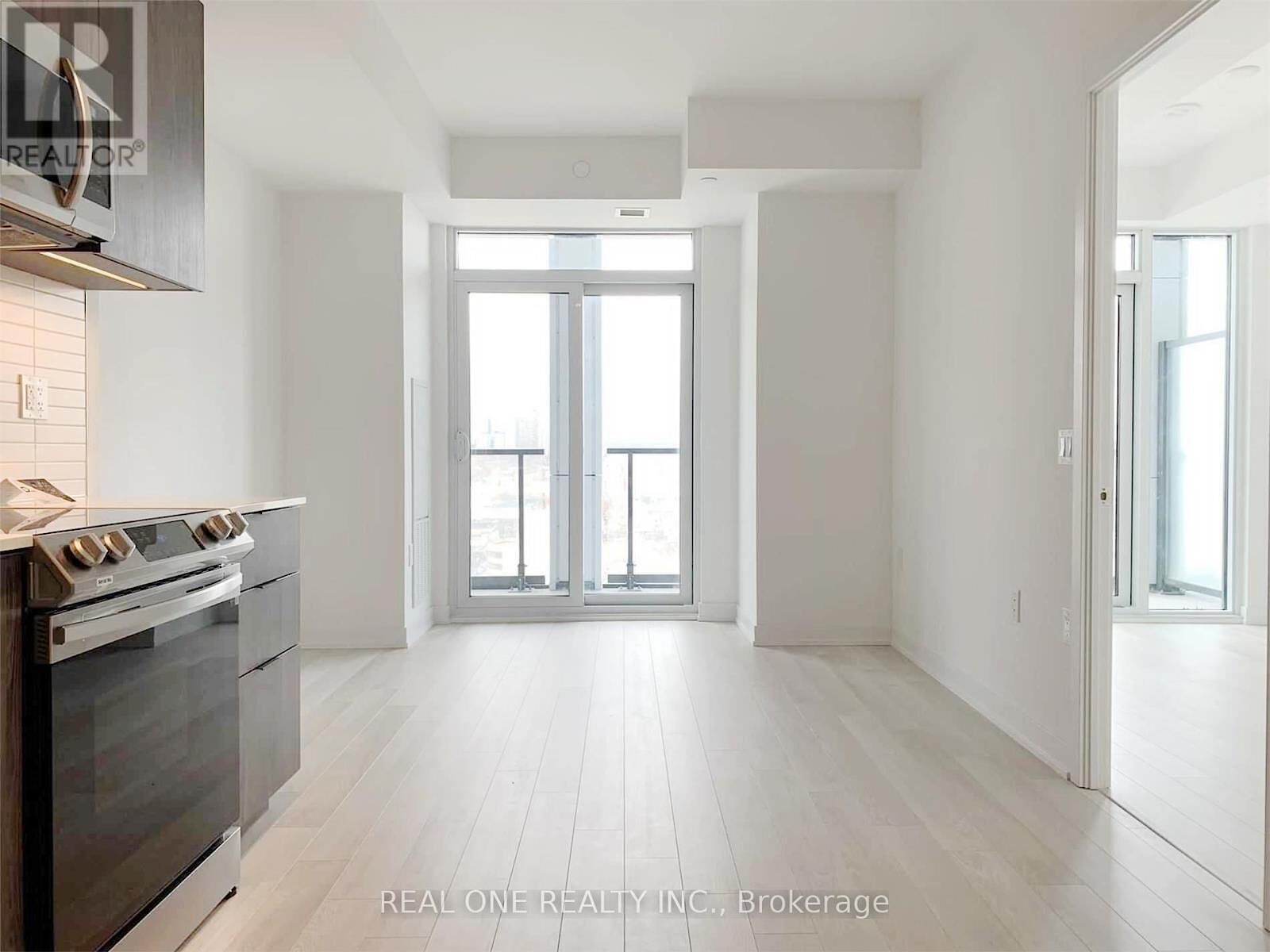 Toronto 2 bedrooms Apartment for rent. Property photo: 687235-1