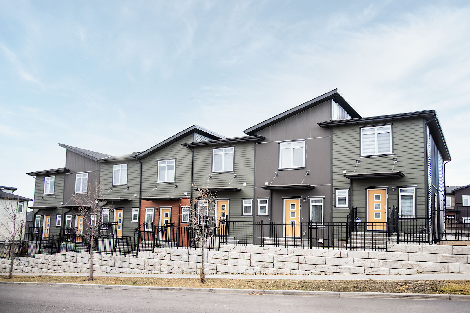 Calgary 2 bedrooms Townhouse for rent. Property photo: 687267-1