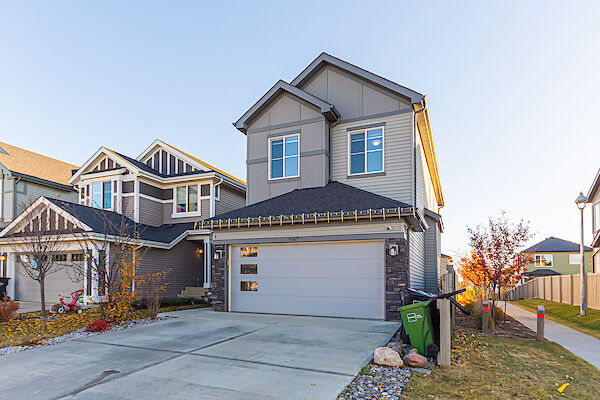 Edmonton 4 bedrooms Main Floor for rent. Property photo: 687275-2