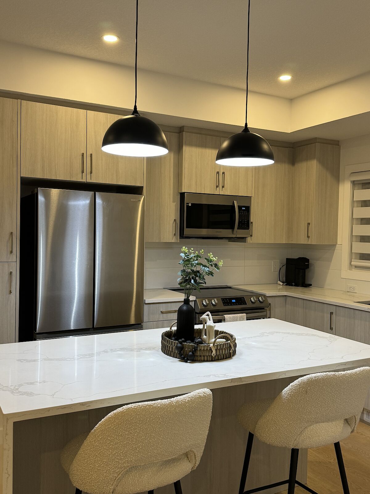 Calgary 3 bedrooms Room For Rent for rent. Property photo: 687417-1