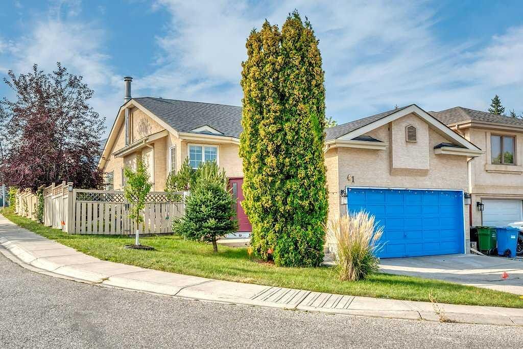 Calgary 4 bedrooms House for rent. Property photo: 687427-1