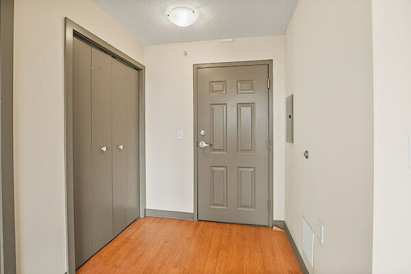 Red Deer 1 bedroom House for rent. Property photo: 687494-2