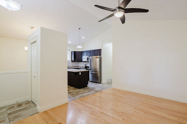 Edmonton 3 bedrooms House for rent. Property photo: 687542-2