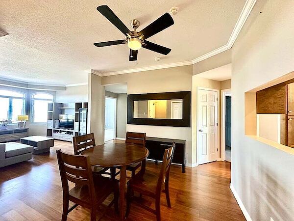 Ottawa 2 bedrooms Condo Unit for rent. Property photo: 687567-2